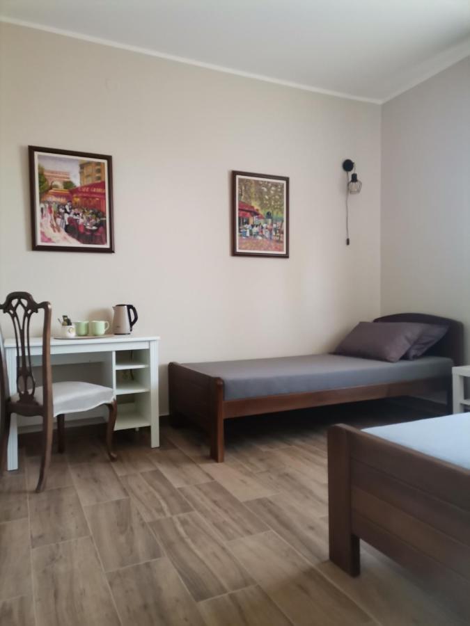 Roomsapartments Popcourt Pančevo Buitenkant foto
