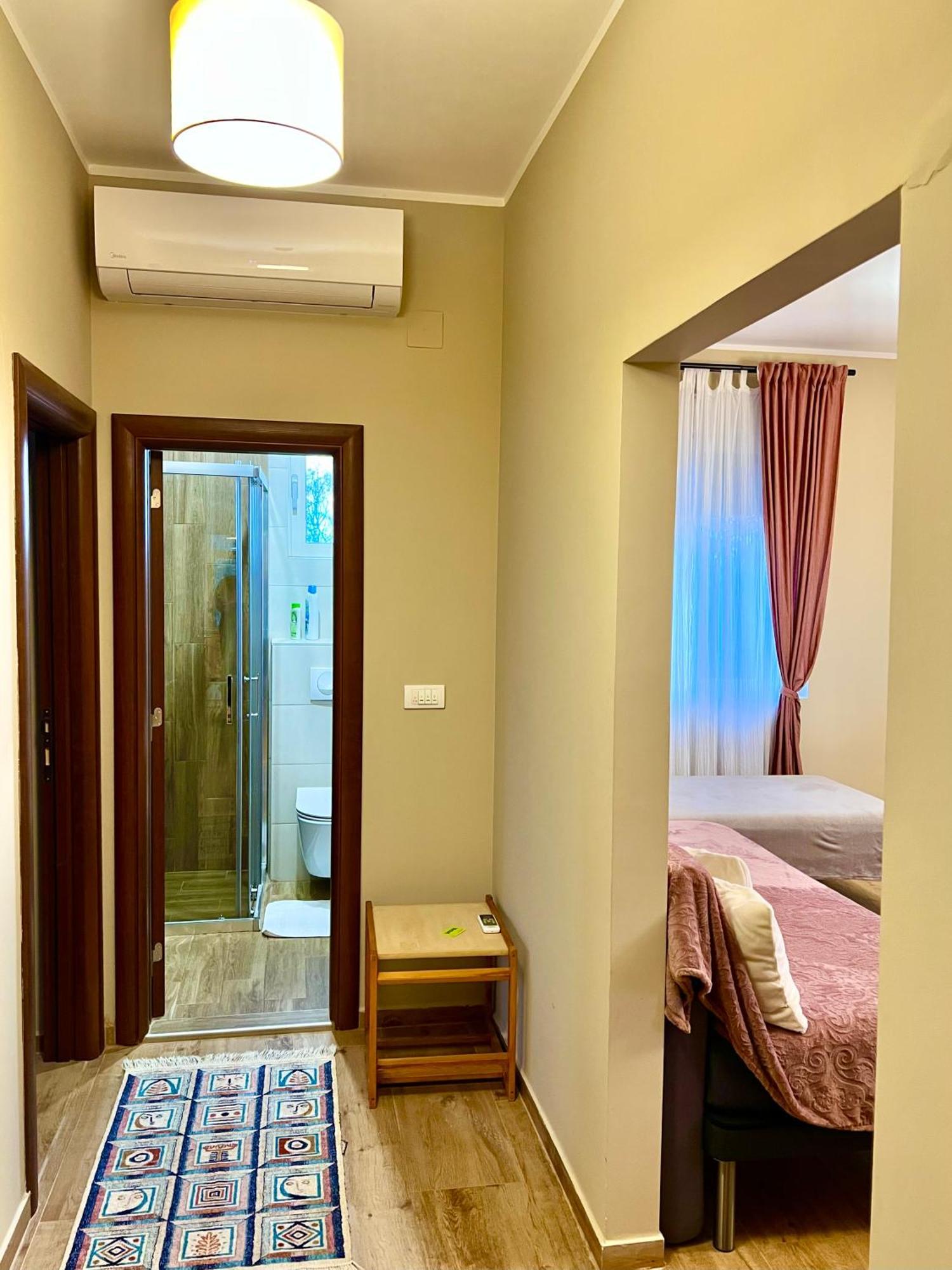 Roomsapartments Popcourt Pančevo Buitenkant foto